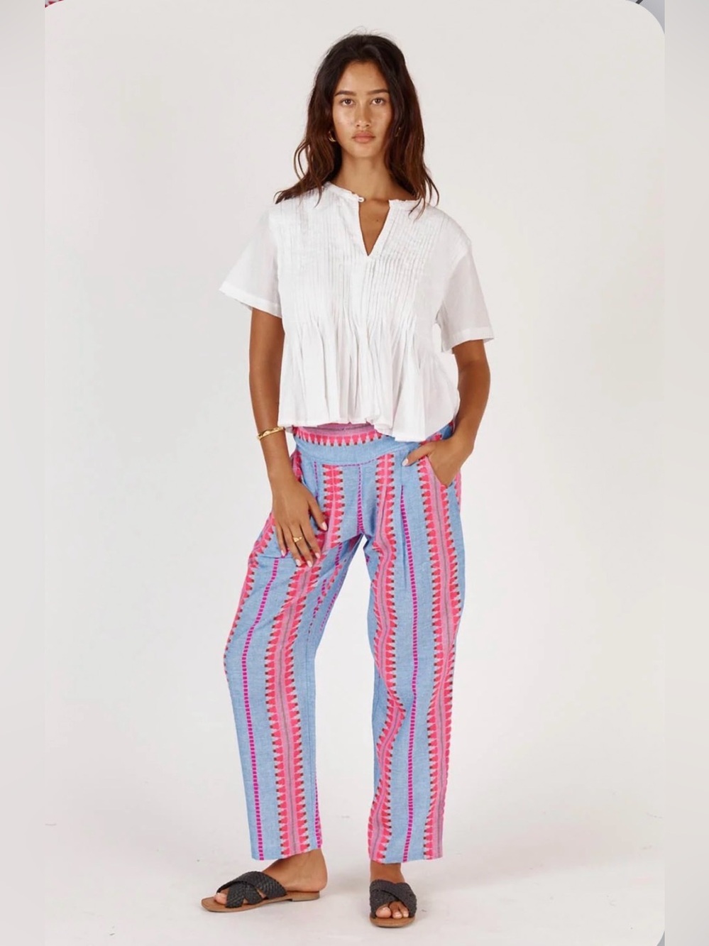 NWOT Gold and Silver Paris Blue & Pink Striped women’s Casual Pants